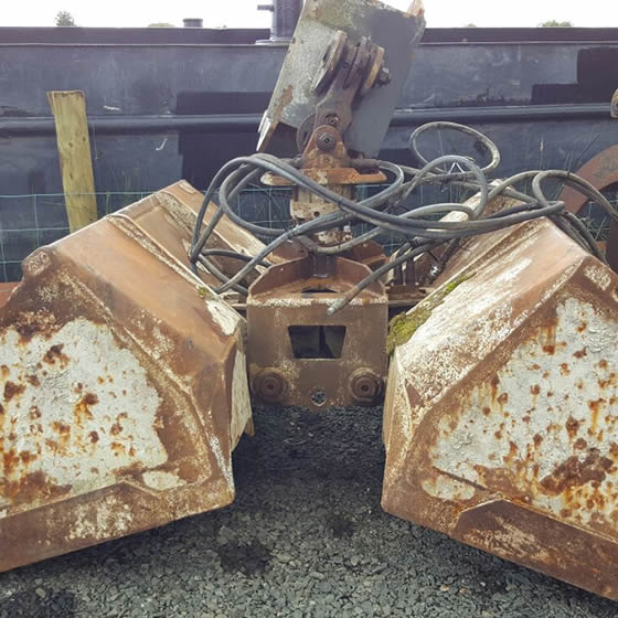 Clamshell Bucket 1